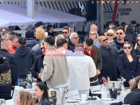 Atmosferă de vacanță în cluburile din Mamaia, de 1 Mai. Celelalte stațiuni de pe litoral sunt goale. Video