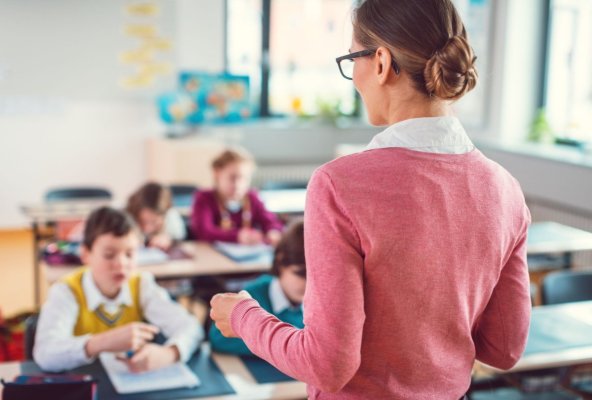 Din toamnă, profesorii vor fi obligați să dovedească că sunt apți din punct de vedere psihic