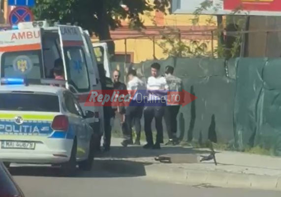 Un copil de 11 ani care mergea pe o trotinetă electrică a fost lovit de o mașină, pe bld. Mamaia. Video