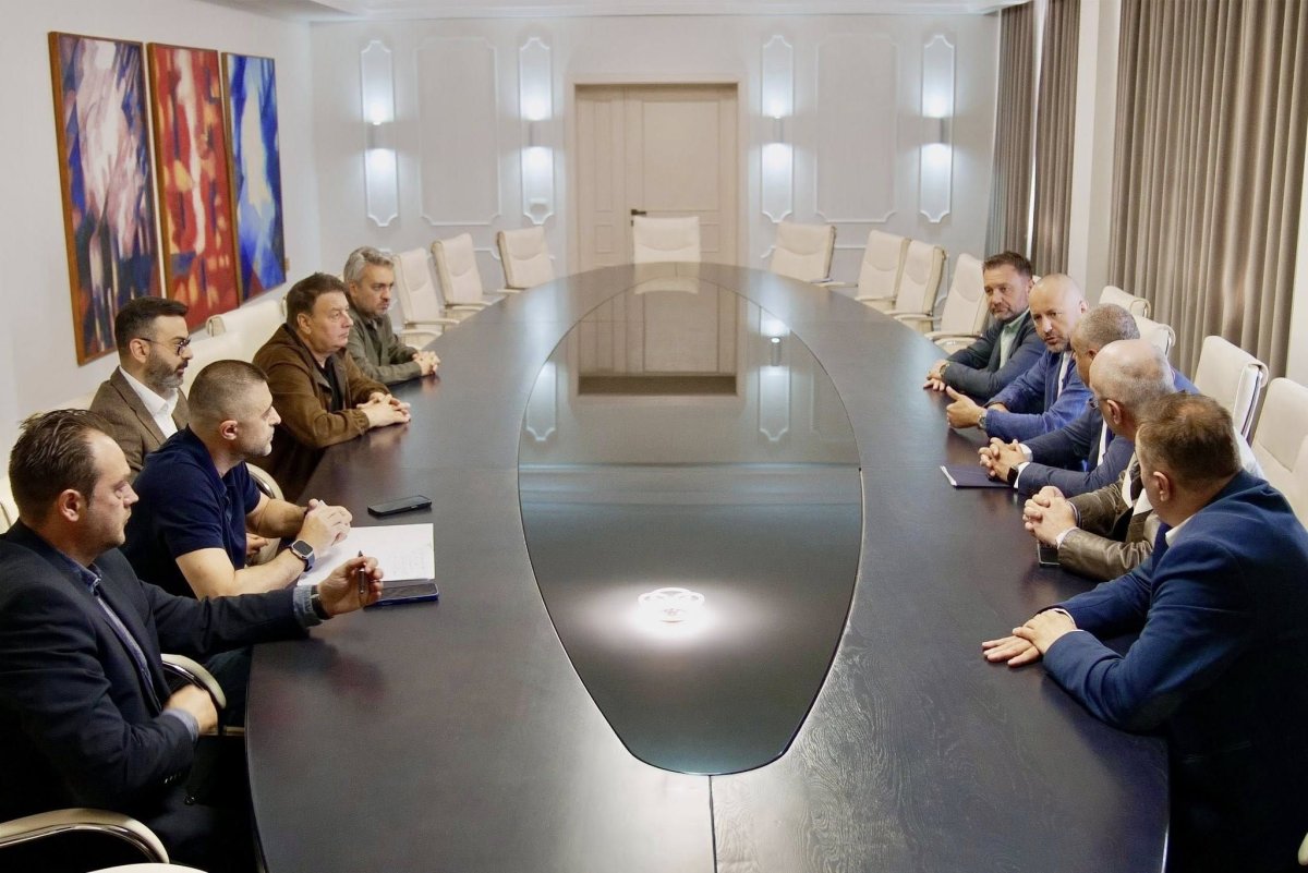 Florin Mitroi s-a intalnit cu reprezentantii Transelectrica, privind linia electrica de 400 kV Constanta Nord &ndash; Medgidia Sud