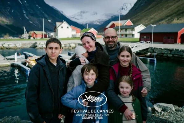 Filmul „Fjord“, al lui Cristian Mungiu, inspirat din drama familiei Bodnariu, a devenit subiect controversat la Cannes. Video