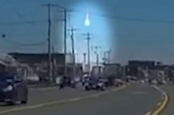 Un meteorit intrat cu 120.000 km/h în atmosferă a fost confundat cu o explozie, în SUA