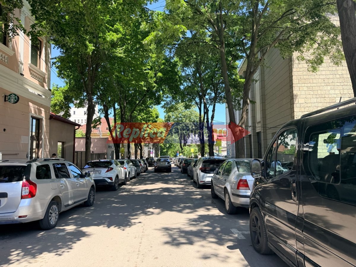 Strada Decebal, din nou in centrul controversei: locuitorii cer oprirea inchiderii pentru evenimentul „Inizio” Strada Decebal, din nou in centrul controversei: locuitorii cer oprirea inchiderii pentru evenimentul „Inizio”