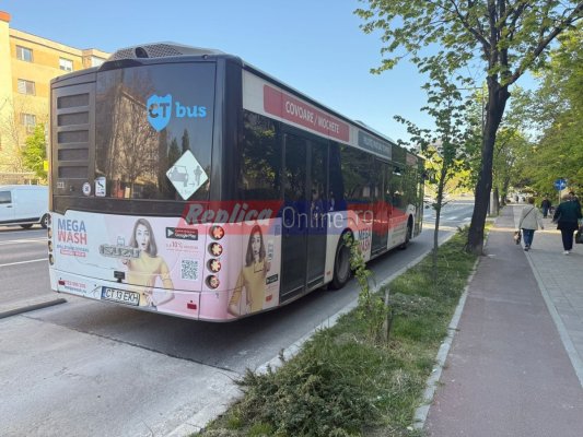 Discotecă în CT BUS! Manele la maximum, la prima oră a dimineții, într-un autobuz. Video
