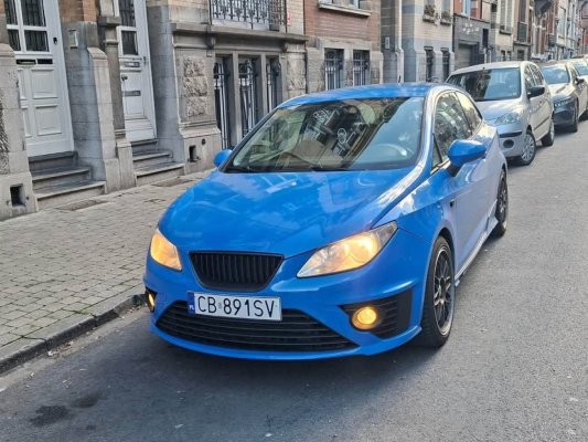 Atenție! Au reapărut hoții de mașini... Un Seat a fost furat de pe str. Napoli, din cartierul Tomis Plus