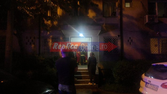 Incendiu într-un bloc de pe Aleea Zmeurei, din cauza unei oale uitate pe aragaz. 5 persoane s-au autoevacuat 