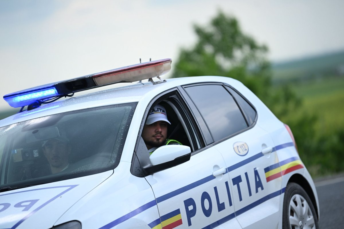 Actiuni ale politistilor constanteni, pentru asigurarea ordinii si sigurantei publice Actiuni ale politistilor constanteni, pentru asigurarea ordinii si sigurantei publice