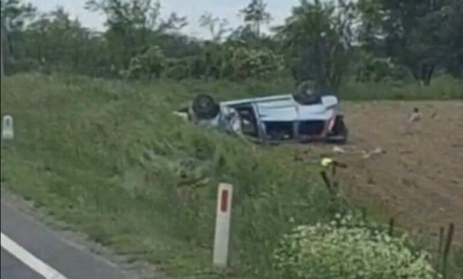 Accident grav în Braşov: Sunt nouă victime, medicii încearcă să salveze o femeie și un copil