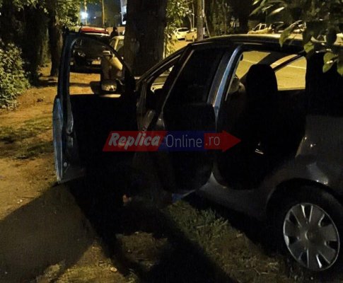 Accident pe strada Corbului. Șoferul vinovat a fugit de la locul accidentului. Video