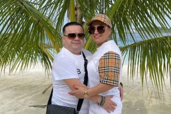 Adrian Minune a demonstrat că soția este cea mai importantă femeie din viața lui! 