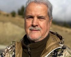 Adrian Năstase: ”Tocmai Băsescu ne explică astăzi pericolul „cadourilor” făcute americanilor„