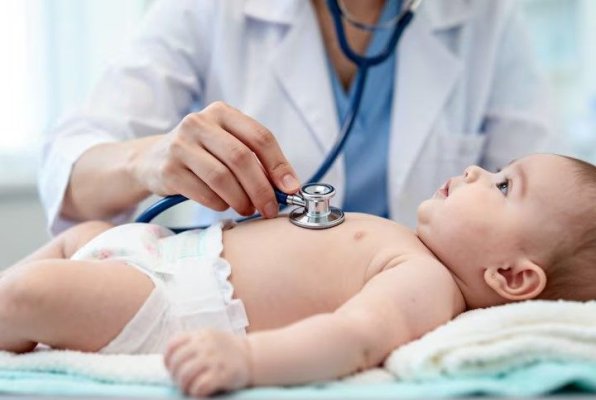 Fondatorul Asociaţiei „Inima Copiilor“: Pregătirea personalului în cardio-chirurgie pediatrică este cea mai mare provocare
