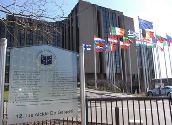 Un document al Curţii de Conturi a UE semnalează „o lipsă de transparenţă