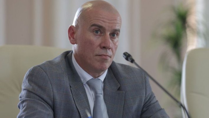 Ministrul Culturii își anunță demisia, după apariția înregistrării în care spune „îmi bag p*** la în interesul național“. Video