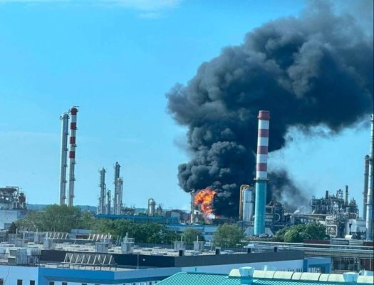 Explozie puternică la o rafinărie MOL din Ungaria: O persoană a murit