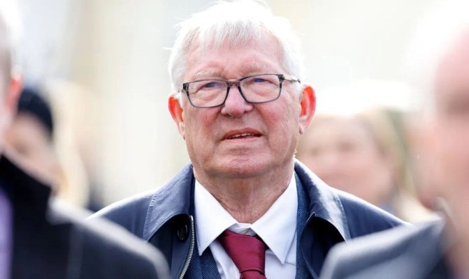 Sir Alex Ferguson a ajuns la spital, după ce s-a simţit rău înaintea meciului dintre Manchester United şi Liverpool