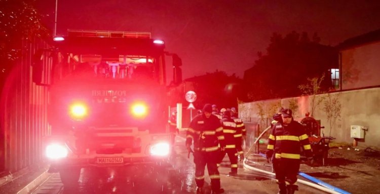 Incendiu în București, în Sectorul 2, în timpul nopții!