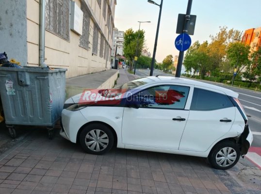 CT-12-BMD, mașina care se crede bicicletă. Dacă e mică, cică încape oriunde...