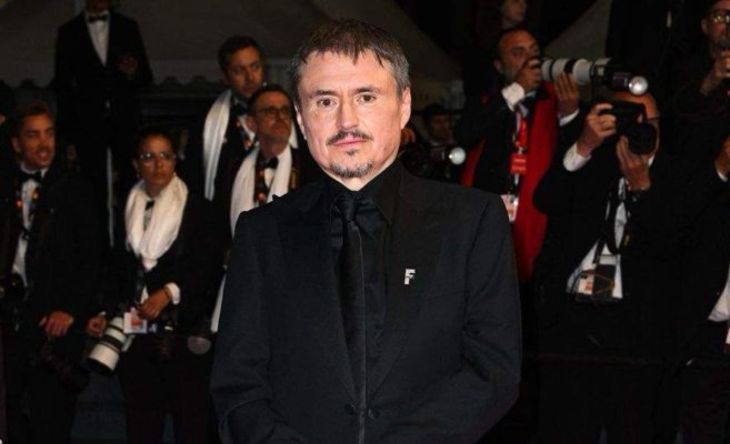 Cristian Mungiu a fost ovaționat la Cannes! Regizorul intră în cursa pentru Palme d'Or