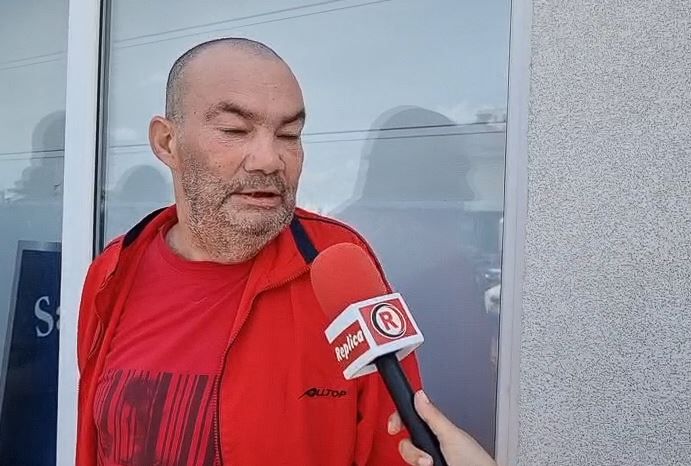 Scandal cu Politia in fata la Save & Self Security! Angajatii nu si-au primit banii de luni bune. Video