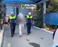 O femeie a fost omorâtă în bătaie de partenerul ei. Bărbatul a fost arestat preventiv