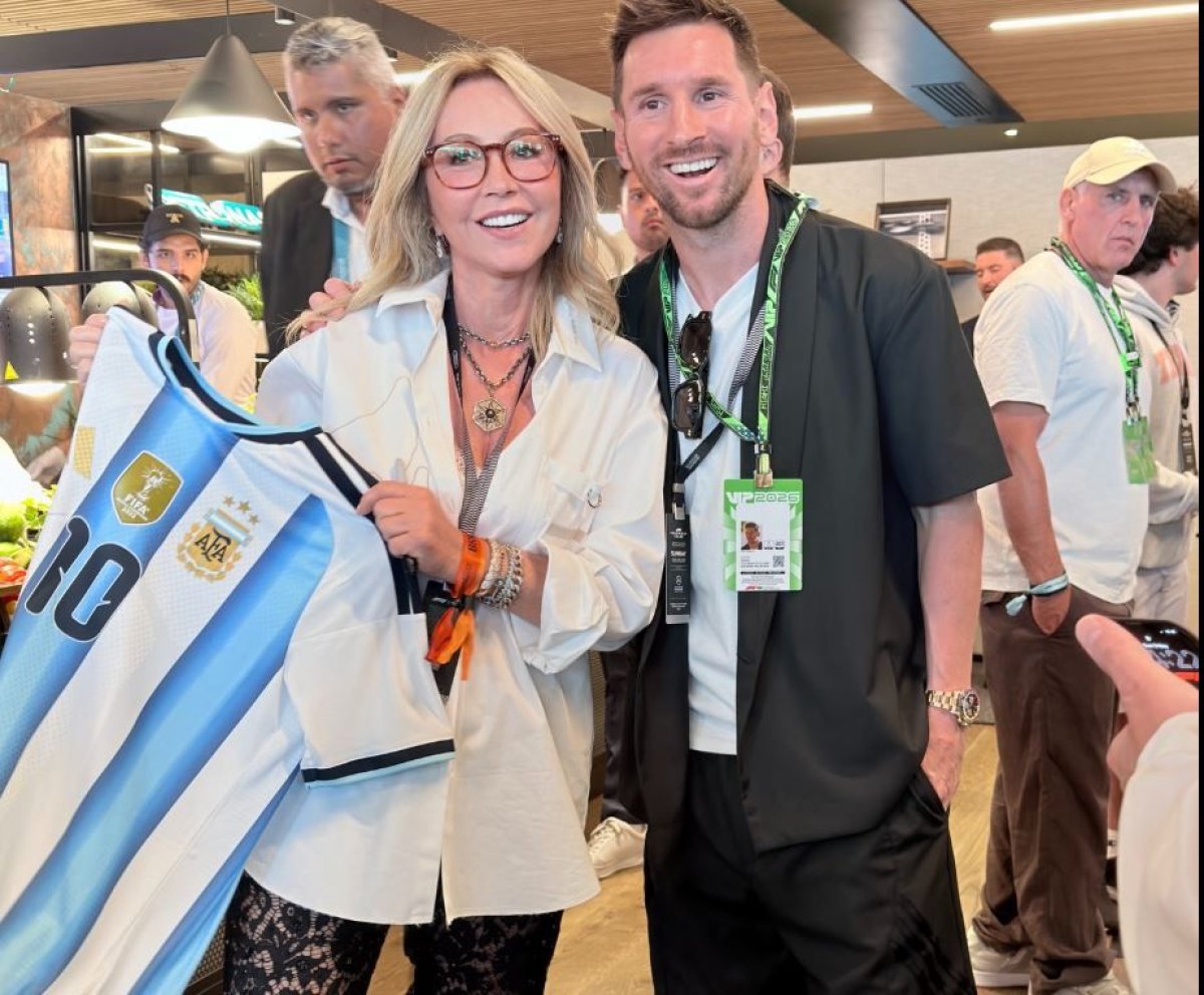 Constanteanca Anastasia Soare s-a intalnit cu Leo Messi, la Formula 1