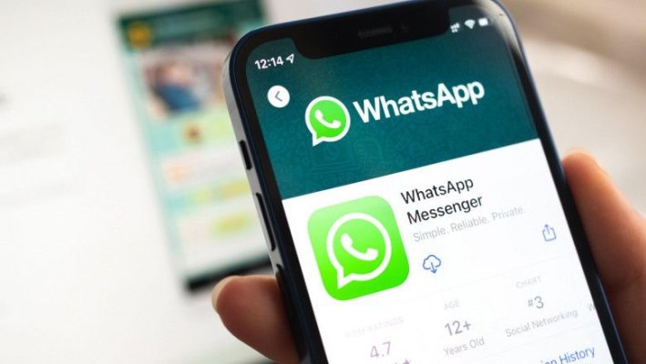 Psihologii explică de ce unii oameni nu răspund niciodată pe grupurile de WhatsApp, deși au văzut mesajele