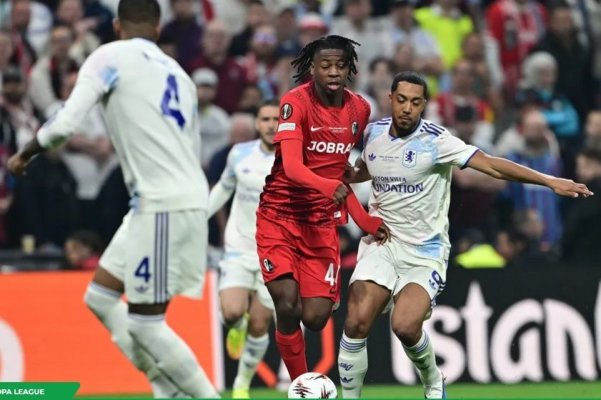  Aston Villa, marea câștigătoare a Europa League după ce a zdrobit-o în finală pe Freiburg! 