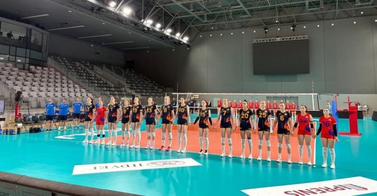 Volei feminin: Naţionala, victorie cu Slovacia în amical înaintea debutului în European League