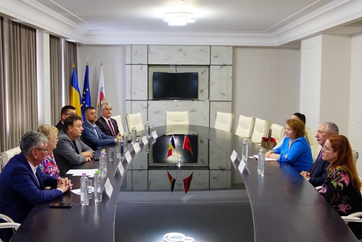 Ambasadorul Albaniei in Romania s-a intalnit cu oficialitatile din Constanta