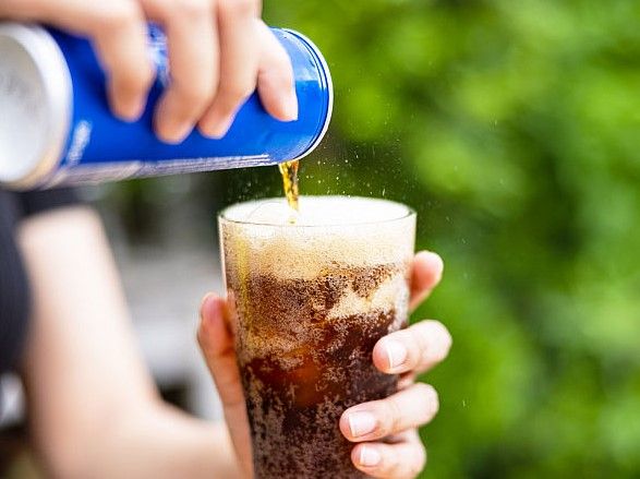 Un chirurg de renume mondial explica ce bautura poate fi considerata „moartea lichida“ Un chirurg de renume mondial explica ce bautura poate fi considerata „moartea lichida“