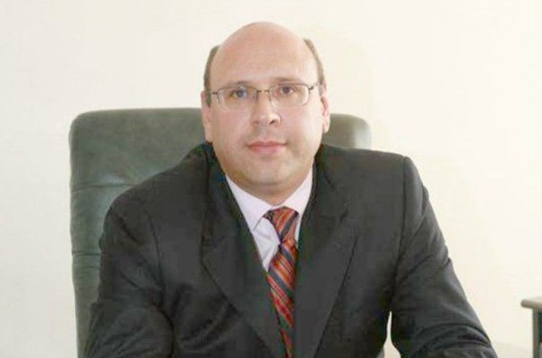 Cât plătește Primăria Fântânele un avocat ca să îi reprezinte interesele în procesul cu eolienele