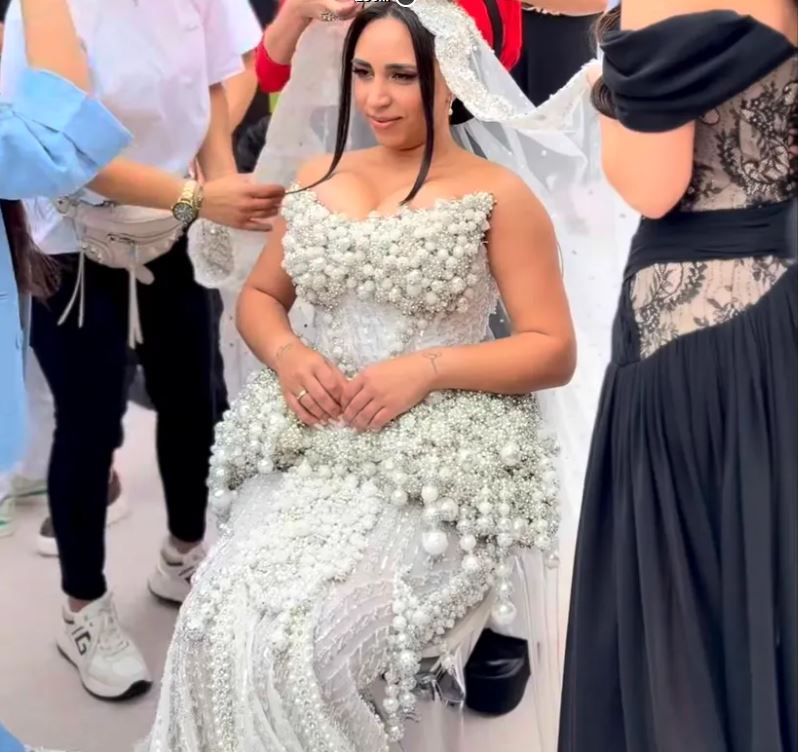 Primele imagini de la nunta lui Dani Stoian. Ce rochie de mireasa a ales nora lui Florin Salam
