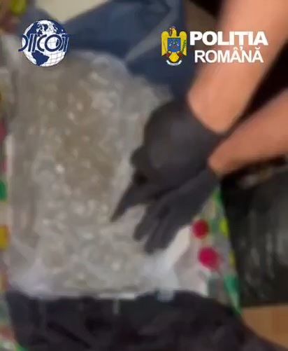 Alerta! Droguri de risc ajung pe litoral din Spania, prin curier. Video