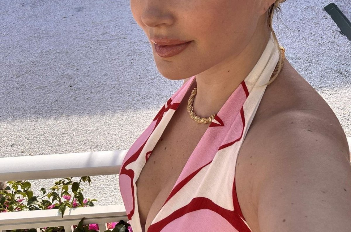 Influencerita, gasita moarta in camera de hotel! Avea 40 de ani