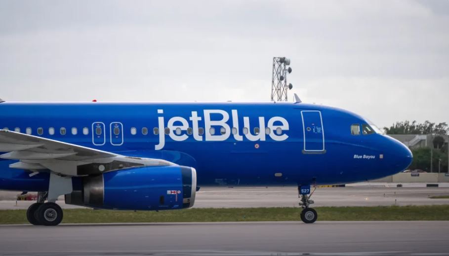 Un avion de pasageri s-a ciocnit cu o drona in timp ce ateriza in New York