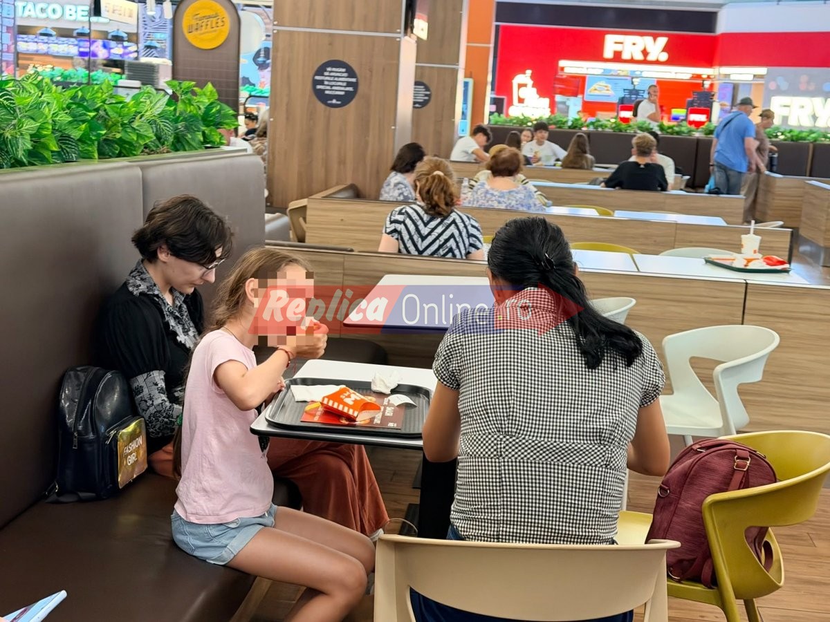 intre tentatie si placere! Ce nu se vede in meniurile &bdquo;pentru copii&rdquo;: adevarul din spatele ofertelor KFC. Video  