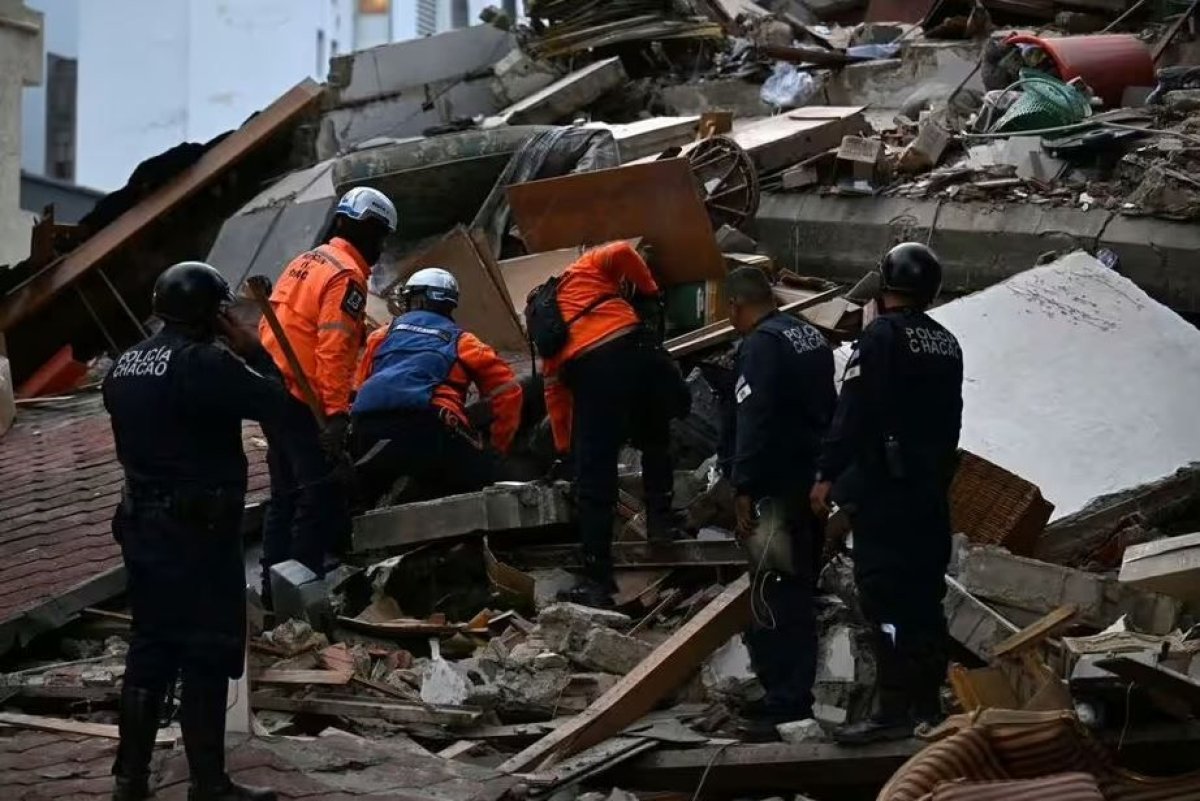 Imagini apocaliptice, cu zeci de mii de morti! Doua cutremure succesive de 7,5  grade pe scara Richter au devastat Venezuela. Video