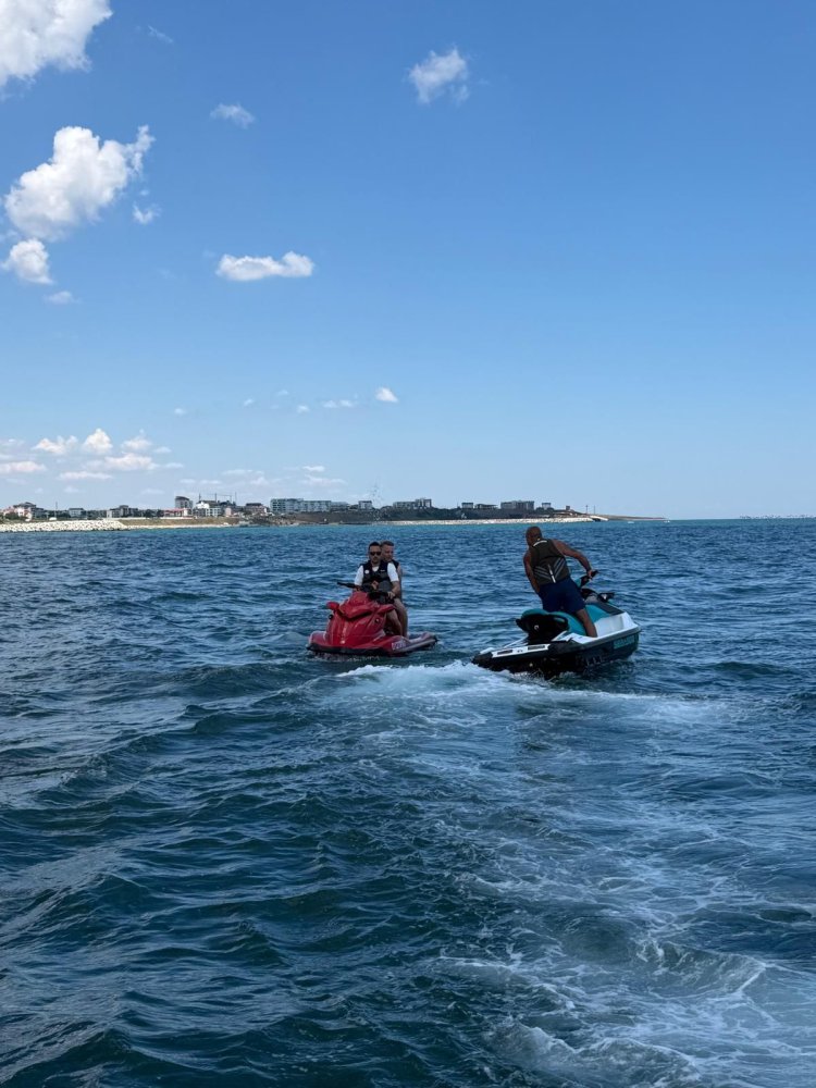 Autoritatea Navala Romana continua controalele pentru siguranta navigatiei in domeniul agrementului nautic Autoritatea Navala Romana continua controalele pentru siguranta navigatiei in domeniul agrementului nautic