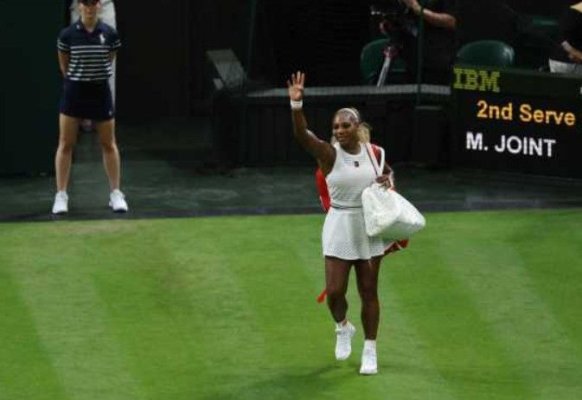 Tenis - Wimbledon: Serena Williams 'va face totul' pentru a juca la dublu în ciuda accidentării la genunchi