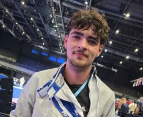 Scrimă: Sabrerul Radu Nițu, medaliat cu bronz la Campionatele Mondiale din Hong Kong
