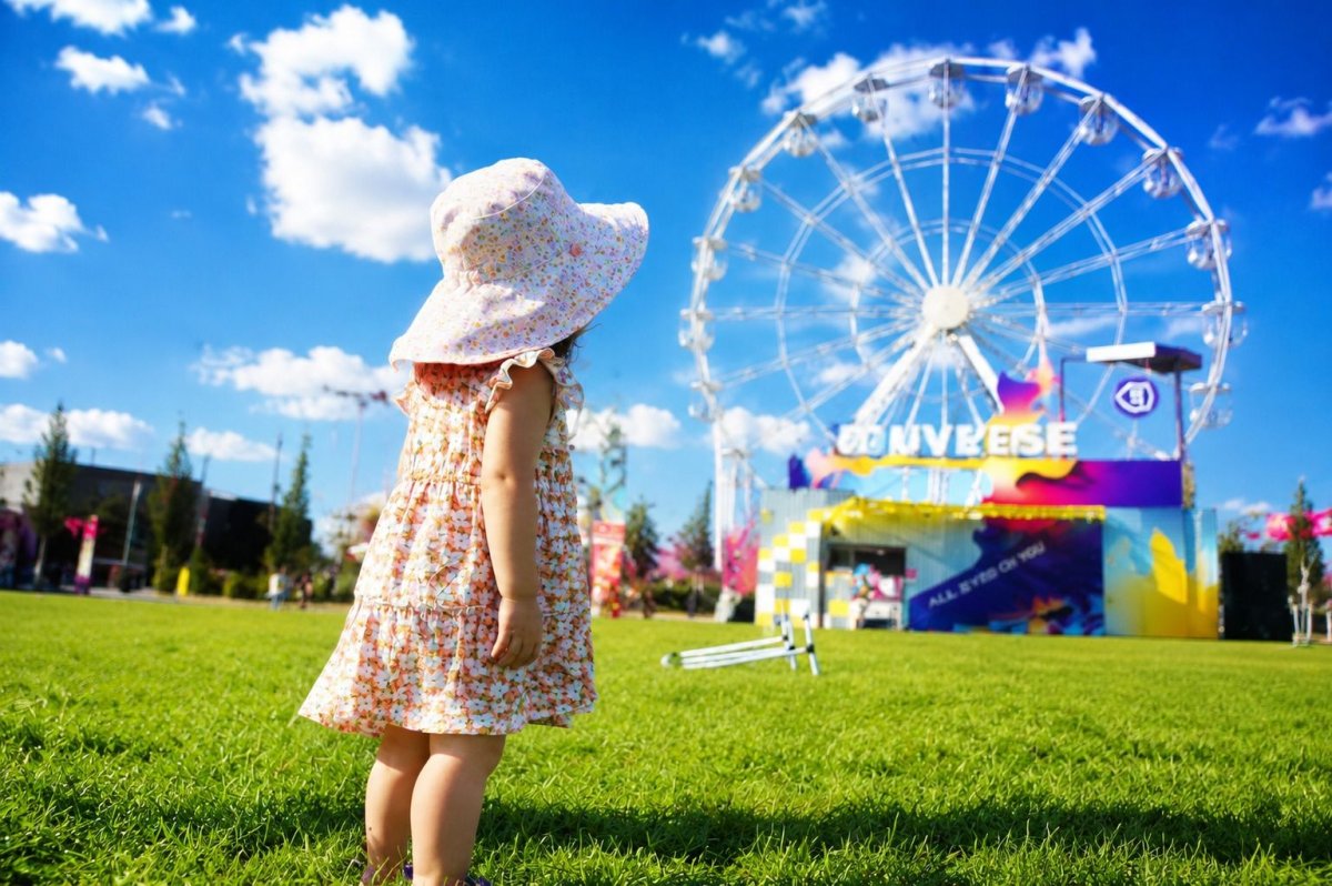 Peste 700.000 de vizitatori in primele doua saptamani. NIBIRU extinde programul dedicat familiilor si anunta Family Fest