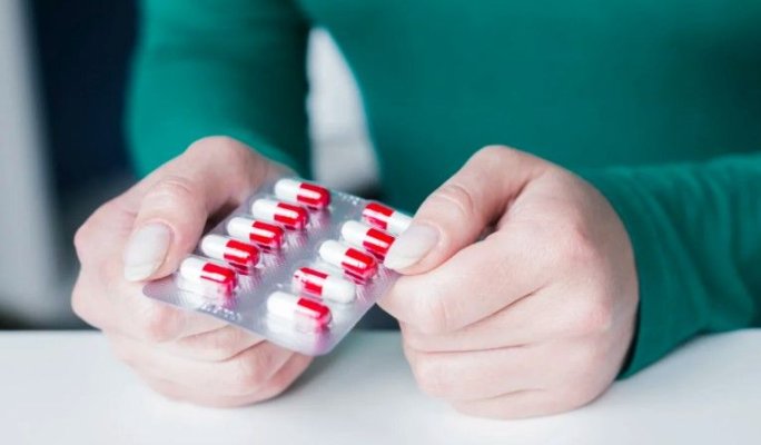 Cum a redus Japonia consumul inutil de antibiotice. Medicii sunt recompensați, dacă evită prescrierile inutile