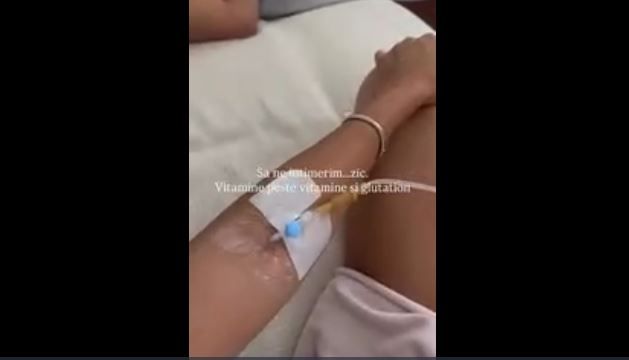 Andreea Popescu si-a speriat fanii dupa ce a postat imagini cu ea avand o perfuzie la mana