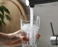 Atenție, locuitori din Valu lui Traian! RAJA oprește apa și reduce presiunea timp de două zile pentru lucrări la rezervoare Atenție, locuitori din Valu lui Traian! RAJA oprește apa și reduce presiunea timp de două zile pentru lucrări la rezervoare