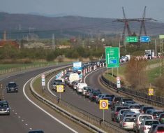 Trafic oprit pe DN Centura București: Un accident rutier a avut loc, iar o persoană a fost rănită