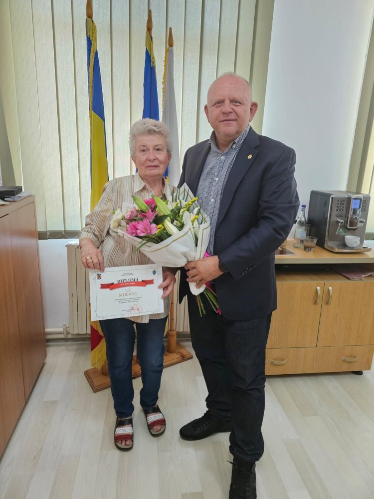 Primaria Agigea este alaturi de comunitate: premii pentru seniori si ajutor pentru familiile tinere Primaria Agigea este alaturi de comunitate: premii pentru seniori si ajutor pentru familiile tinere