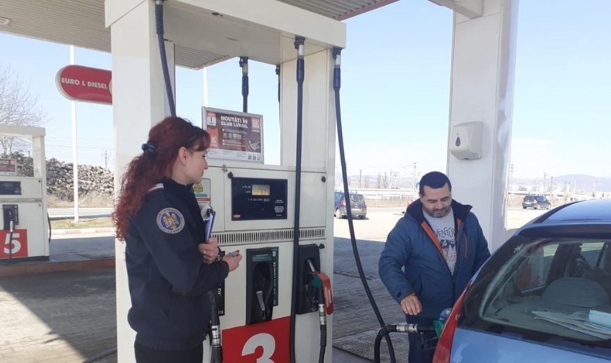 ANSVSA a descins in raiul mancarii la supra pret: Benzinariile au fost amendate cu 130.000 de lei