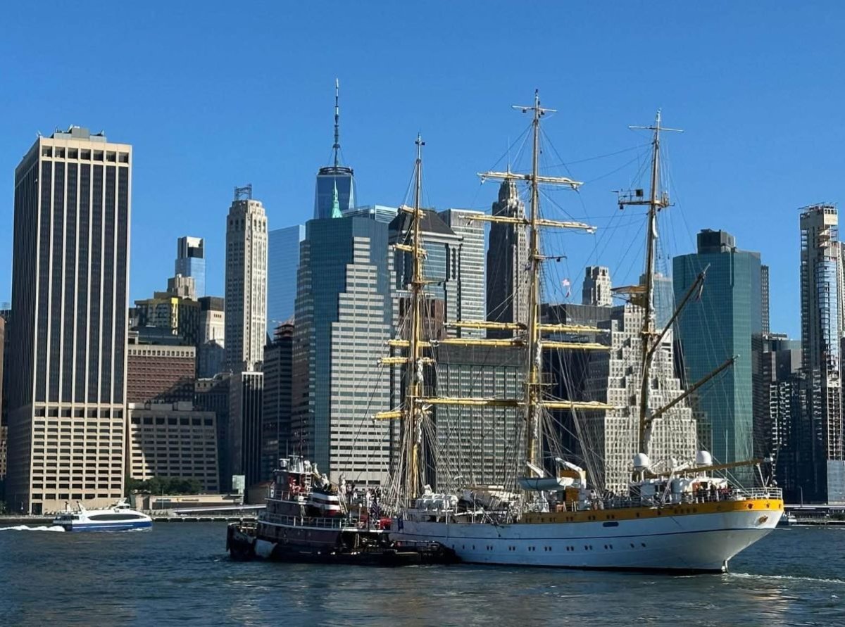 inca o fila scrisa in jurnalul de bord al Navei scoala &bdquo;Mircea&bdquo; - de la New York, ajunge in Boston!