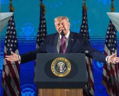 Donald Trump amână sancțiunile împotriva Rusiei pentru 60 de zile și semnează un acord pentru livrarea de motorină